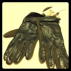 GLOVES